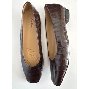 Trotters Brown Croc Embossed Leather Pumps 10.5M Block Heel